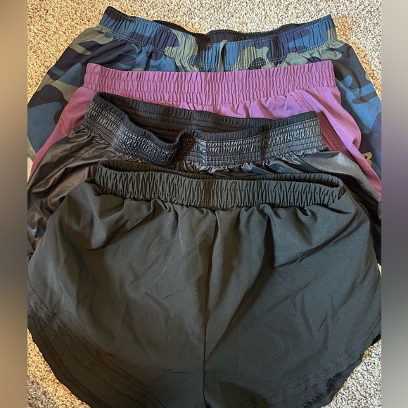 Running shorts bundle size small! - Picture 1 of 16